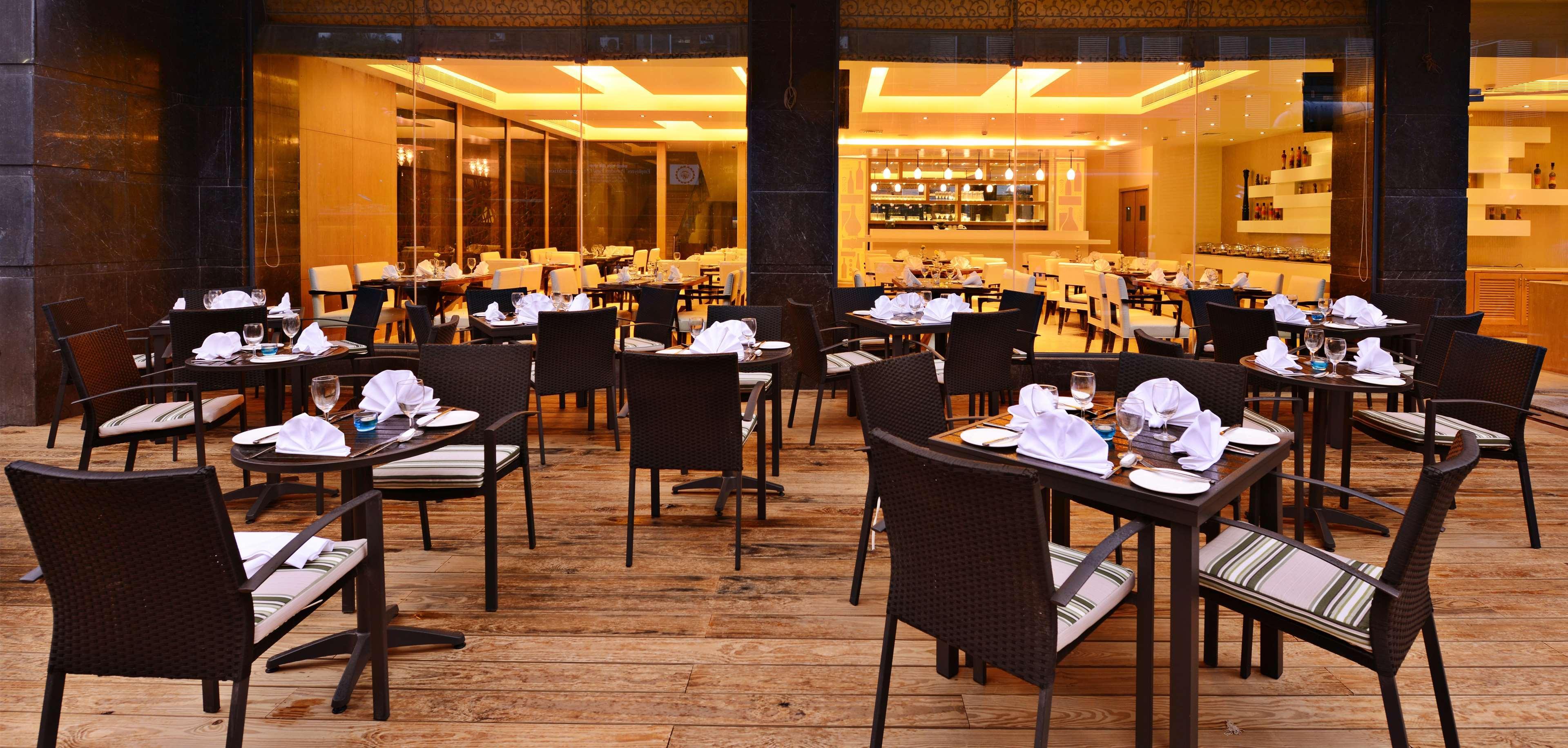 Country Inn Panjim Goa ปณชี ภายนอก รูปภาพ