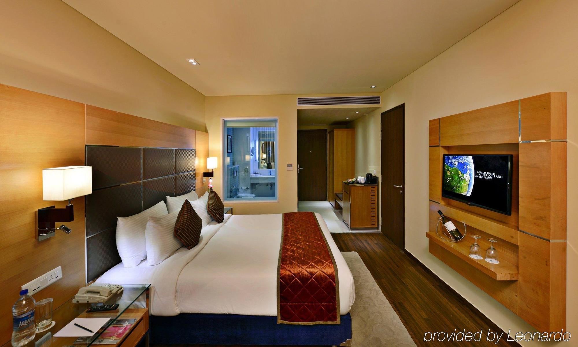 Country Inn Panjim Goa ปณชี ภายนอก รูปภาพ