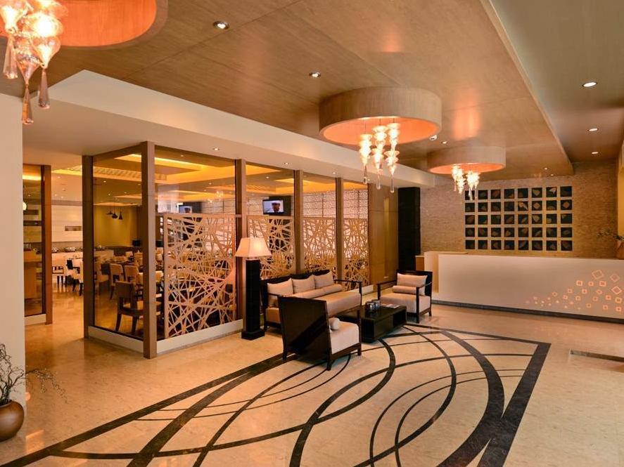 Country Inn Panjim Goa ปณชี ภายนอก รูปภาพ