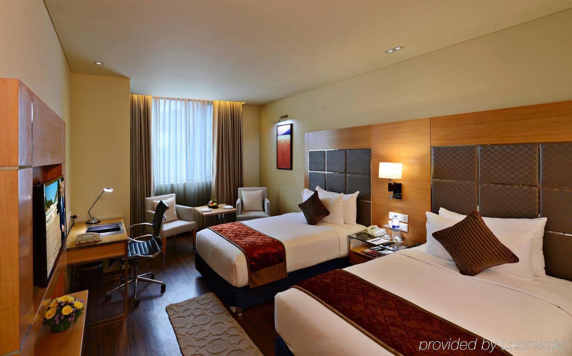 Country Inn Panjim Goa ปณชี ภายนอก รูปภาพ